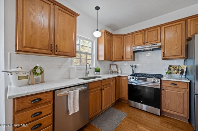 223 Everett Drive, Sneads Ferry, NC 28460