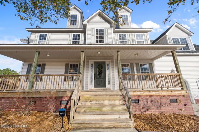 223 Everett Drive, Sneads Ferry, NC 28460