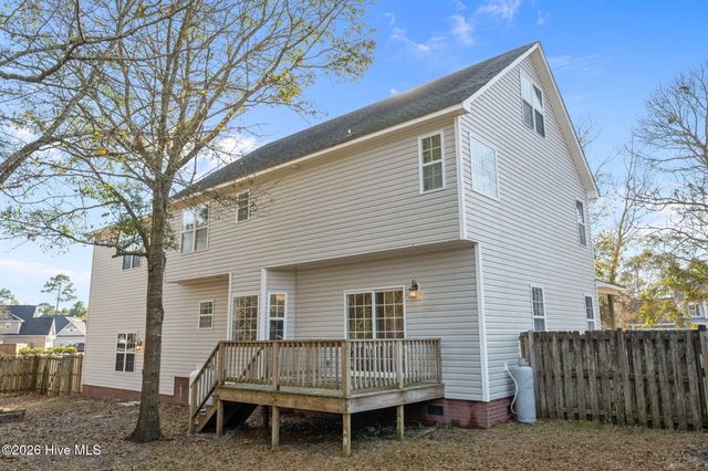 223 Everett Drive, Sneads Ferry, NC 28460