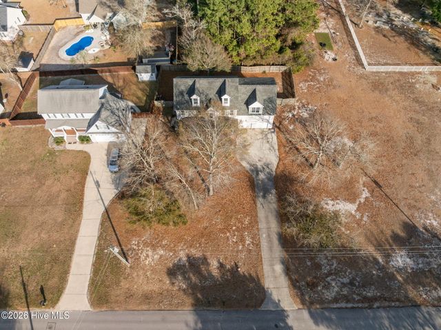 223 Everett Drive, Sneads Ferry, NC 28460