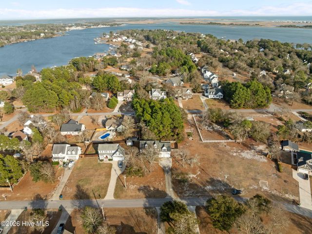 223 Everett Drive, Sneads Ferry, NC 28460