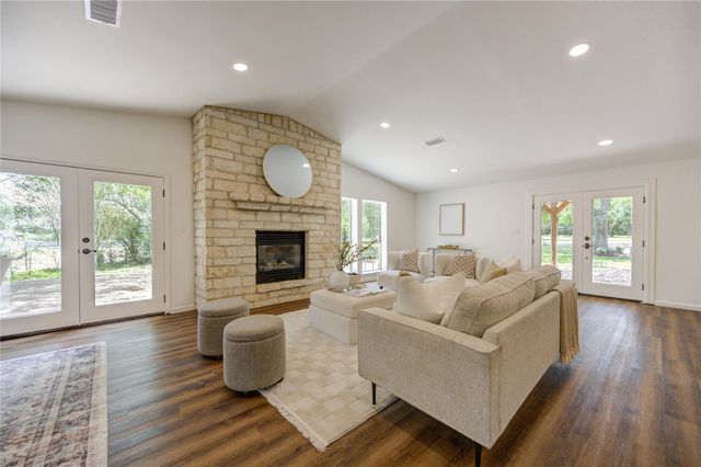 3314 Meier Road S, Sealy, TX 77474
