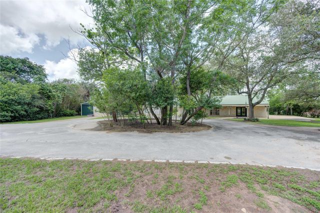 3314 Meier Road S, Sealy, TX 77474