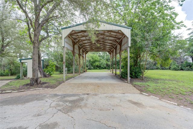 3314 Meier Road S, Sealy, TX 77474