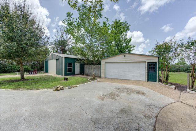 3314 Meier Road S, Sealy, TX 77474