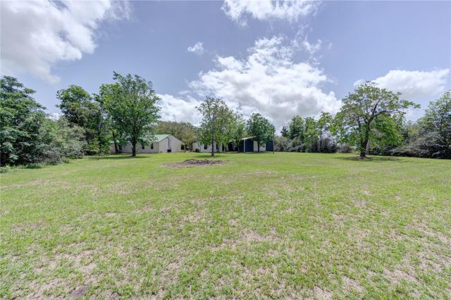 3314 Meier Road S, Sealy, TX 77474