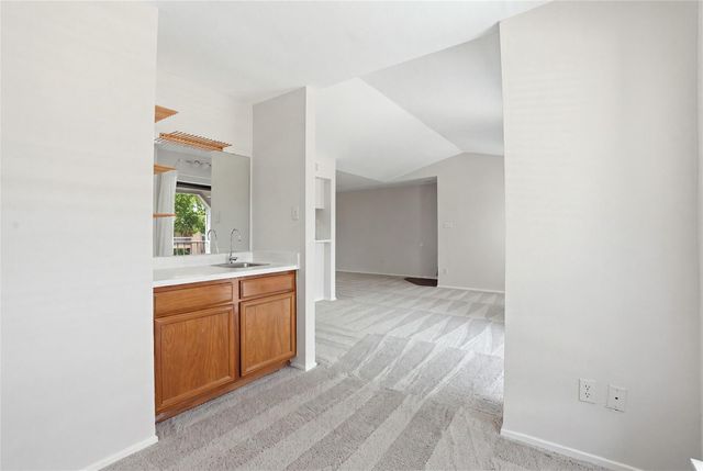 2025 Augusta Drive 804, Houston, TX 77057