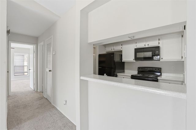 2025 Augusta Drive 804, Houston, TX 77057