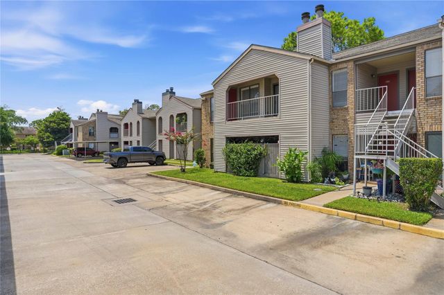 2025 Augusta Drive 804, Houston, TX 77057