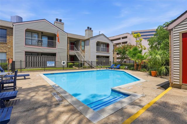 2025 Augusta Drive 804, Houston, TX 77057