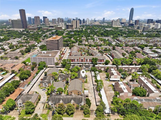 2025 Augusta Drive 804, Houston, TX 77057