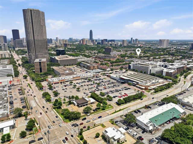 2025 Augusta Drive 804, Houston, TX 77057