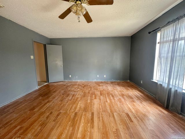 7547 LONGING TRL, San Antonio, TX 78244