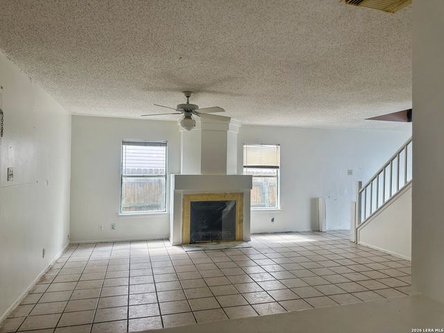 7547 LONGING TRL, San Antonio, TX 78244