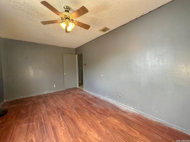 7547 LONGING TRL, San Antonio, TX 78244