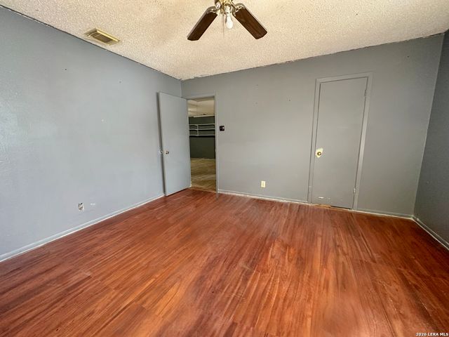 7547 LONGING TRL, San Antonio, TX 78244