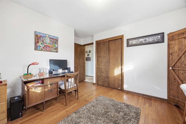 2461 Teresa Dr SW, Cedar Rapids, IA 52404