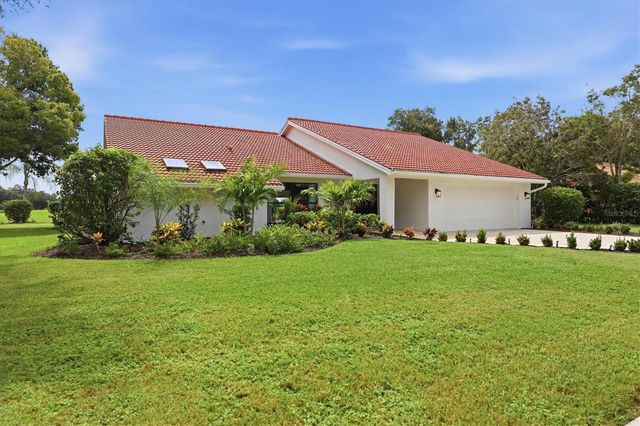 8822 MISTY CREEK DRIVE, Sarasota, FL 34241