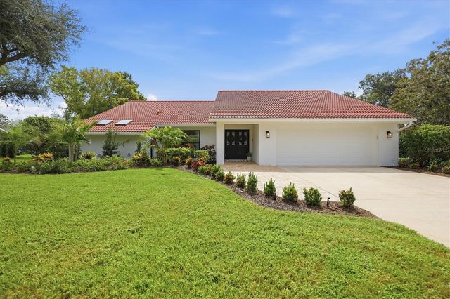 8822 MISTY CREEK DRIVE, Sarasota, FL 34241
