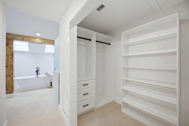 8822 MISTY CREEK DRIVE, Sarasota, FL 34241