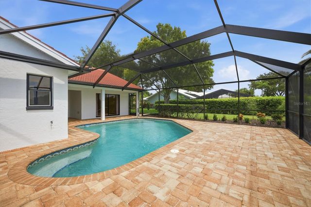 8822 MISTY CREEK DRIVE, Sarasota, FL 34241
