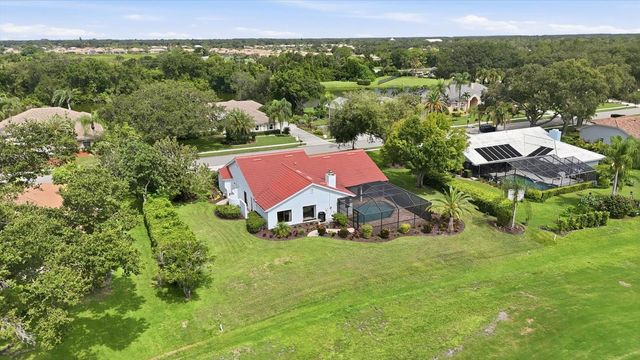 8822 MISTY CREEK DRIVE, Sarasota, FL 34241