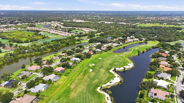 8822 MISTY CREEK DRIVE, Sarasota, FL 34241