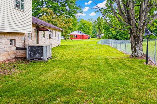 2510 Morris Creek Road, Stanton, KY 40380