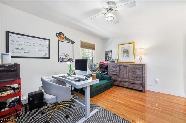 5 Flora Ave, Hopatcong Boro, NJ 07874