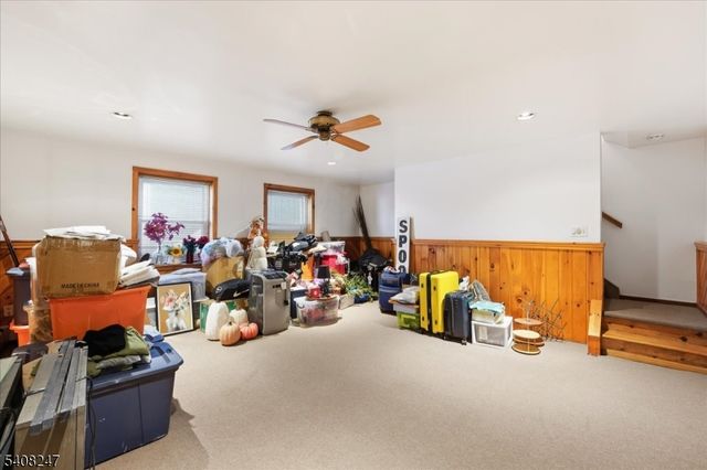 5 Flora Ave, Hopatcong Boro, NJ 07874