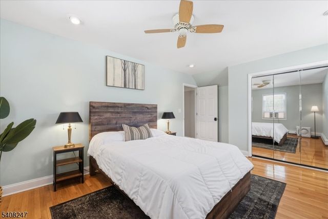 5 Flora Ave, Hopatcong Boro, NJ 07874