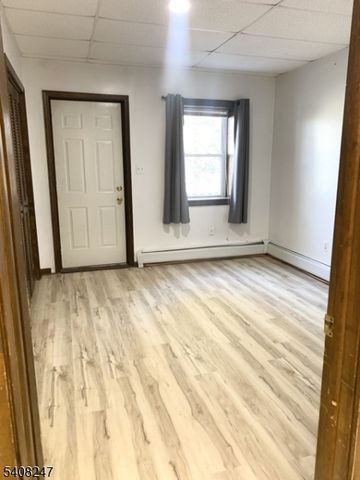 5 Flora Ave, Hopatcong Boro, NJ 07874