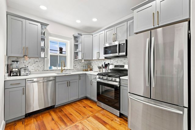 49 Federal St 3, Salem, MA 01970