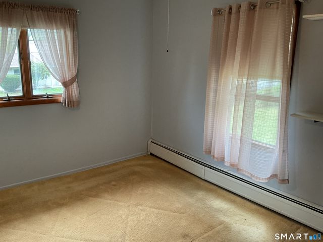 91 Beacon Manor Road, Naugatuck, CT 06770