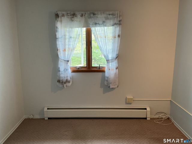 91 Beacon Manor Road, Naugatuck, CT 06770