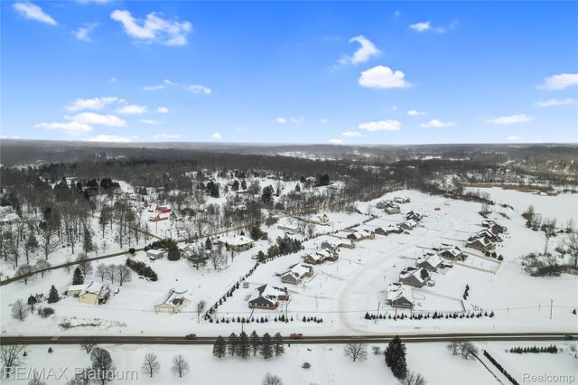 10029 Quarry Ridge Road, Springfield Charter Township, MI 48346