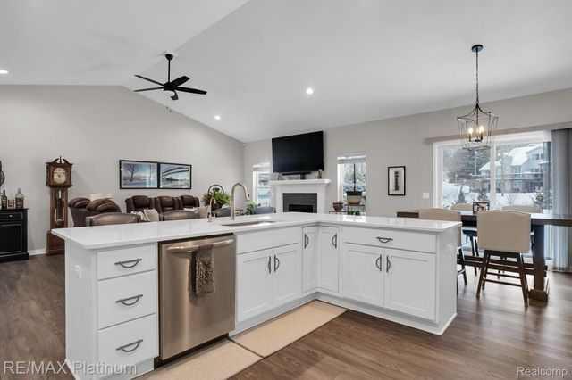 10029 Quarry Ridge Road, Springfield Charter Township, MI 48346