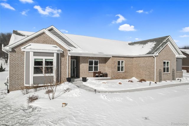 10029 Quarry Ridge Road, Springfield Charter Township, MI 48346