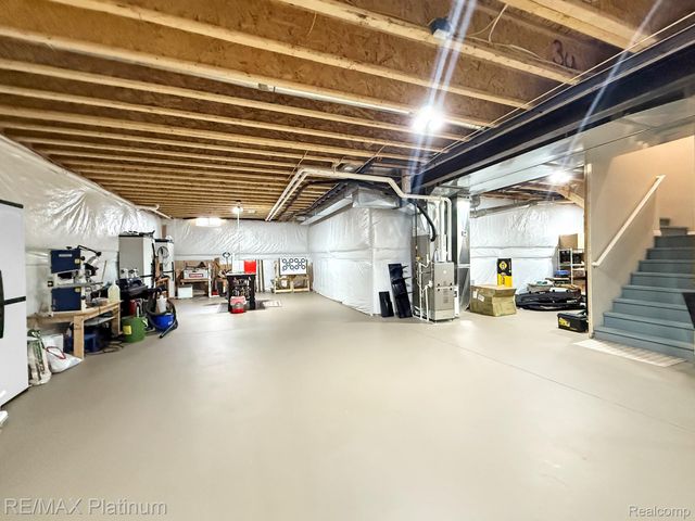 10029 Quarry Ridge Road, Springfield Charter Township, MI 48346