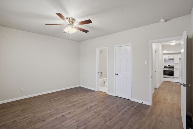 936 E Ramsey Avenue, Fort Worth, TX 76104