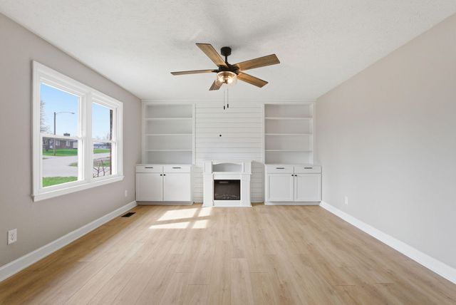 114 Cardinal Drive, Lawrenceburg, KY 40342