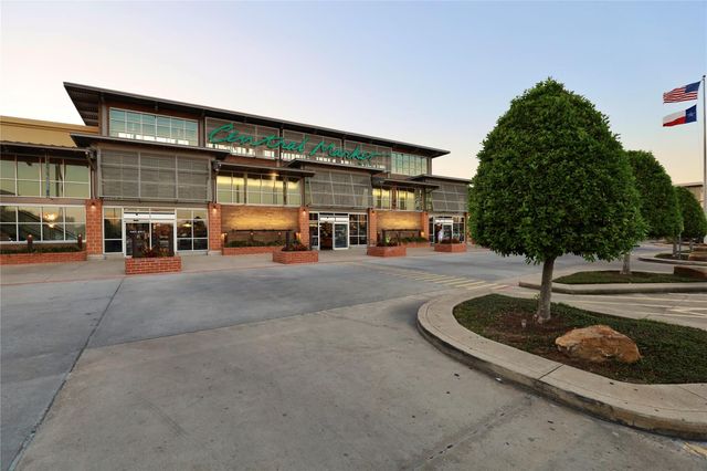 2740 Suffolk Drive, Houston, TX 77027