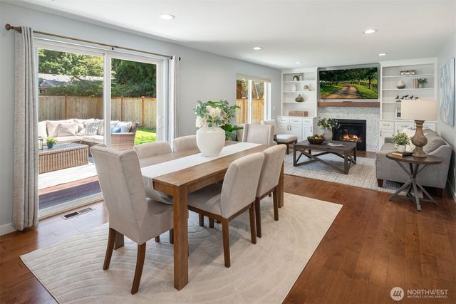 9210 171st Avenue NE, Redmond, WA 98052