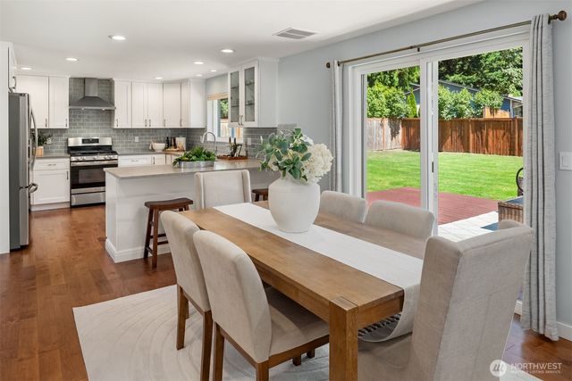 9210 171st Avenue NE, Redmond, WA 98052