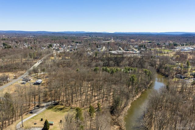2823 State Route 52, Pine Bush, NY 12566