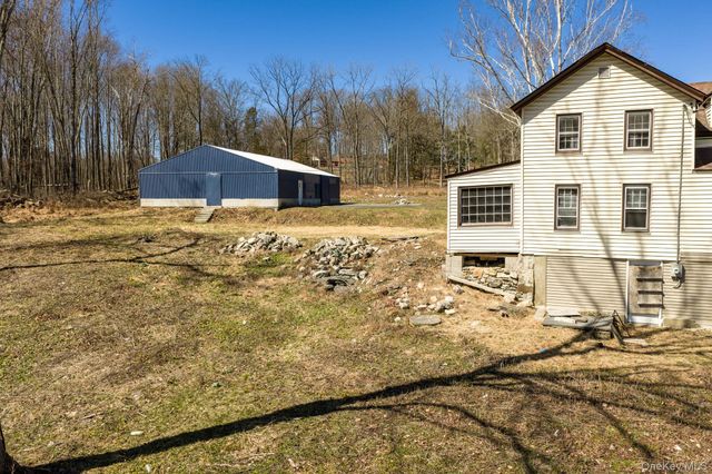2823 State Route 52, Pine Bush, NY 12566