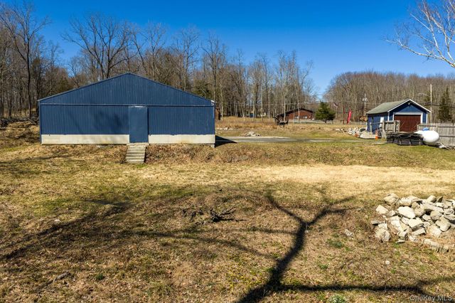2823 State Route 52, Pine Bush, NY 12566