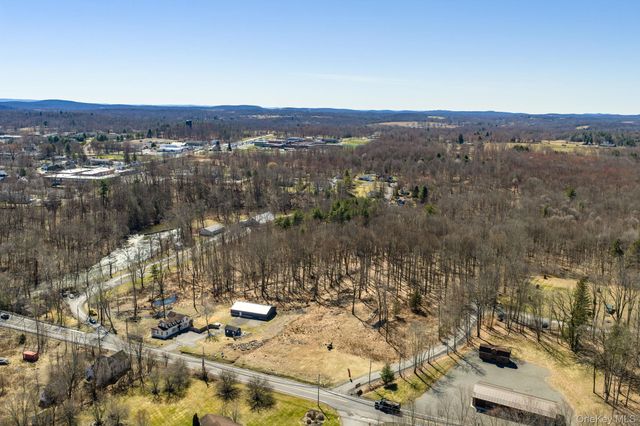 2823 State Route 52, Pine Bush, NY 12566