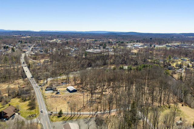 2823 State Route 52, Pine Bush, NY 12566
