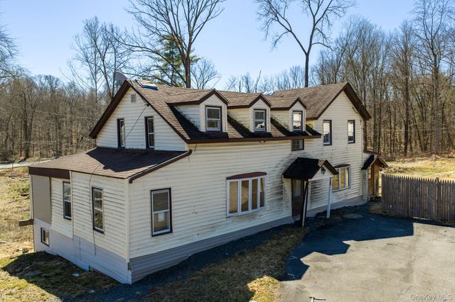 2823 State Route 52, Pine Bush, NY 12566